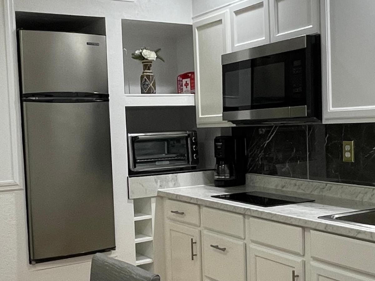 2 Bedroom Apartment Обърндейл Екстериор снимка