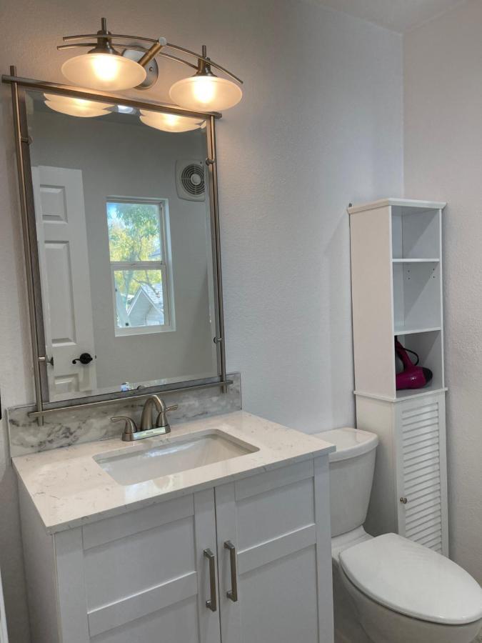 2 Bedroom Apartment Обърндейл Екстериор снимка